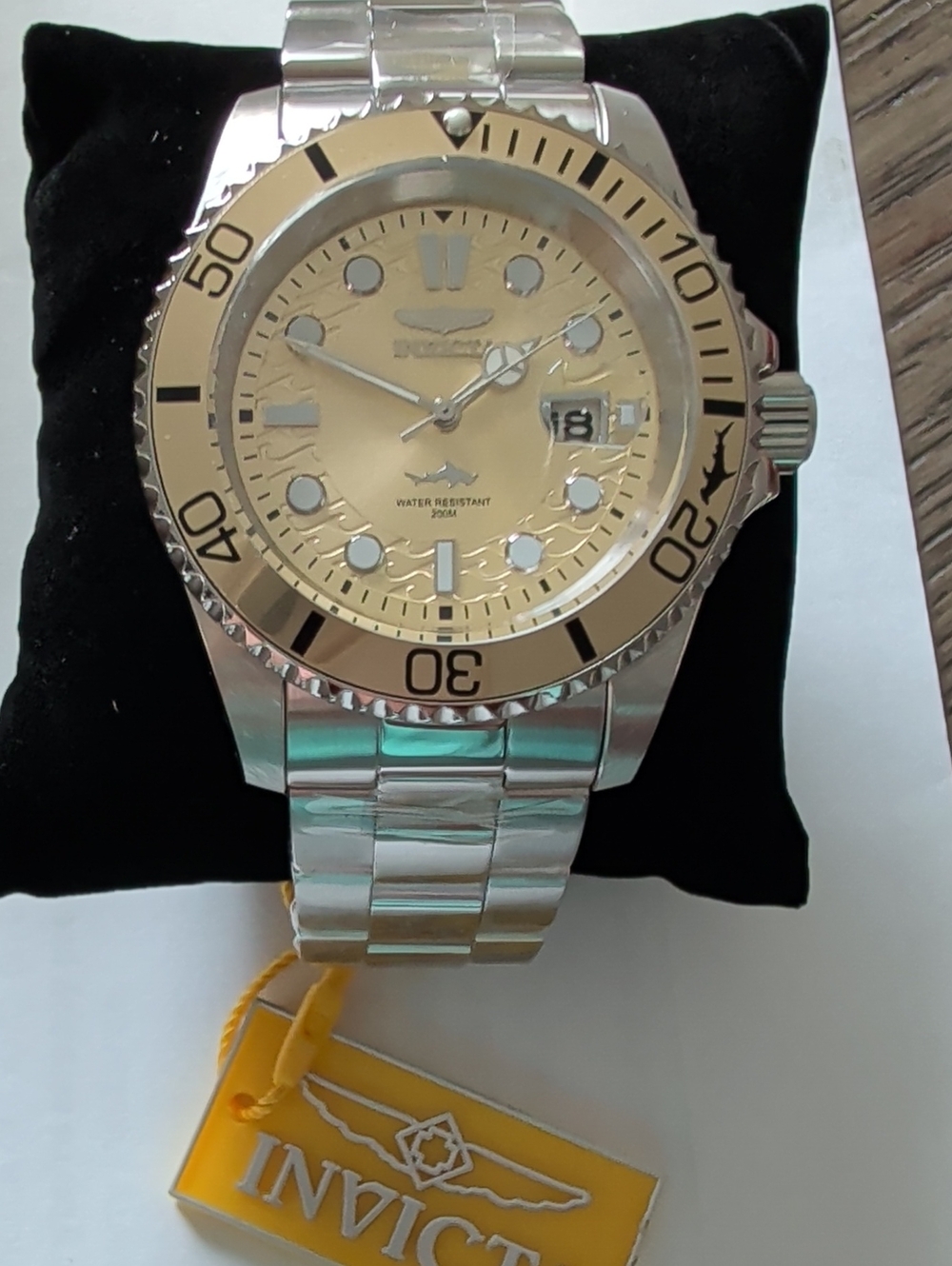 Invicta Men's Pro Diver Silver Watch with Champagne Dial